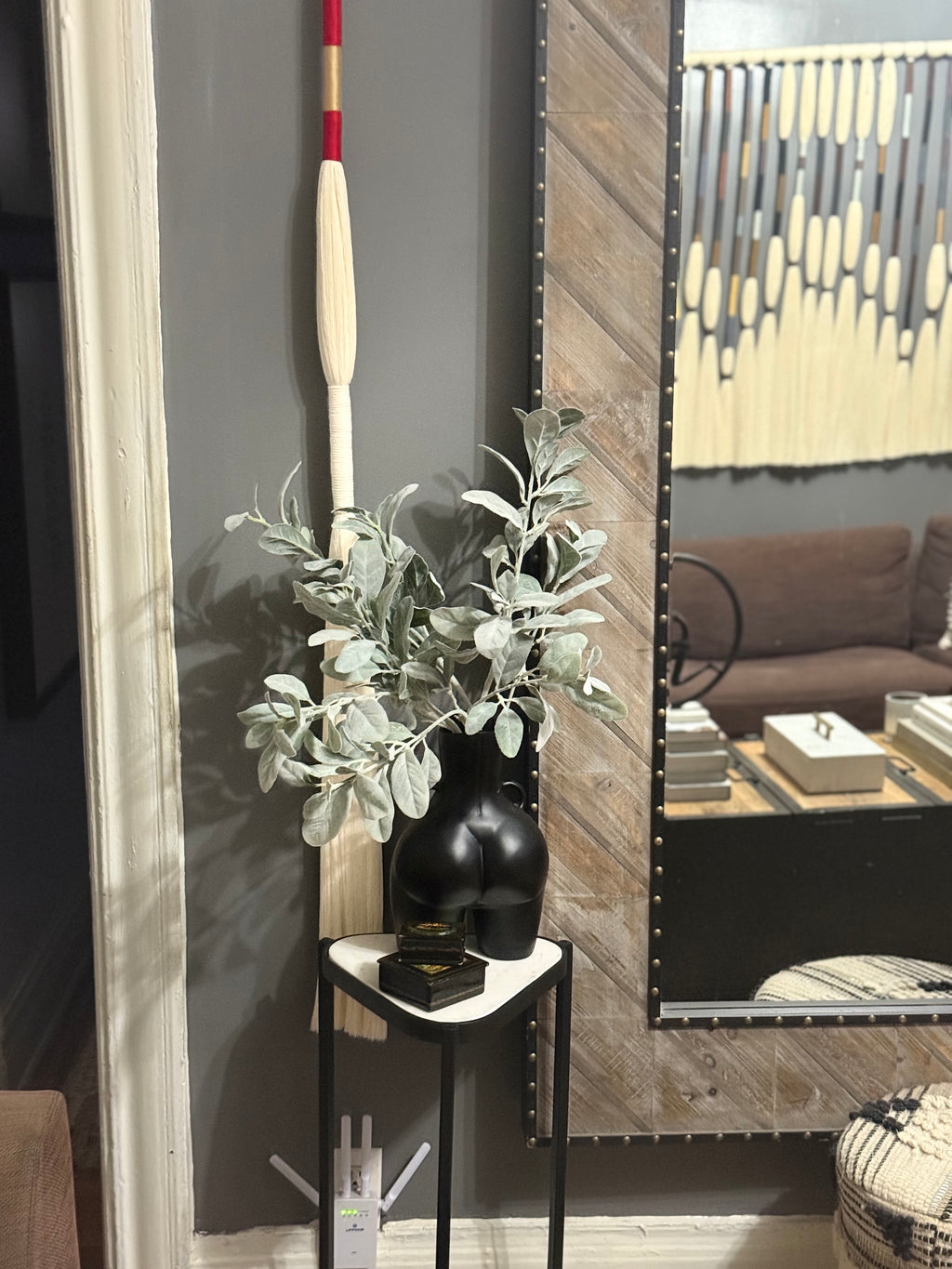 Modern Cream & Red Macrame’ Wall Wand