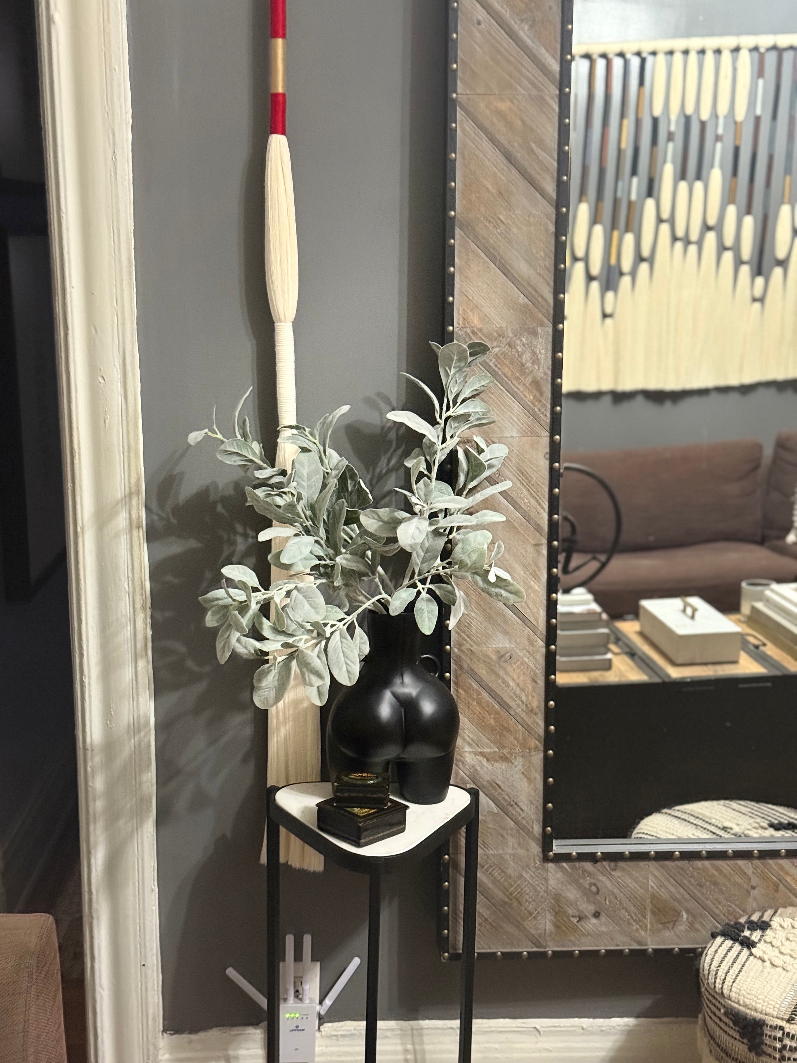 Modern Cream & Red Macrame’ Wall Wand